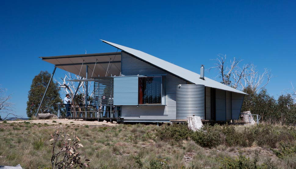 The Mt Franklin Visitors Shelter, with its environment-engaging exploded form, is anything but a typical bush hut.