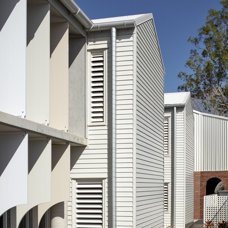 Goodna State School, Queensland - using Lysaght's LONGLINE 305®, WEATHERLINE® and CUSTOM ORB® cladding, all made from COLORBOND® steel.