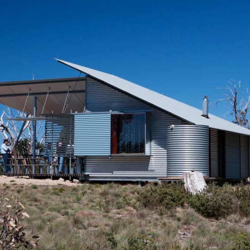 The Mt Franklin Visitors Shelter, with its environment-engaging exploded form, is anything but a typical bush hut.