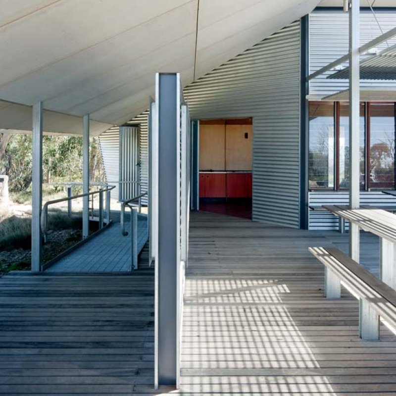 The Mt Franklin Visitors Shelter, with its environment-engaging exploded form, is anything but a typical bush hut.