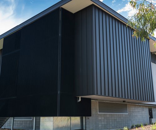 LYSAGHT ENSEAM™ Cladding in COLORBOND® steel Matt finish delivers divine design element for Churches of Christ in Queensland.